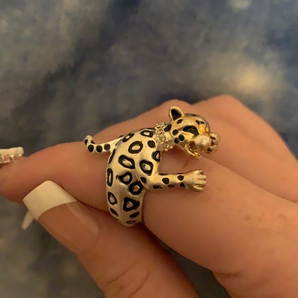 NEW 🐆 Crystal Collar Hugging Pet Leopard Ritzy Boutique Ring various sizes - Picture 5 of 16